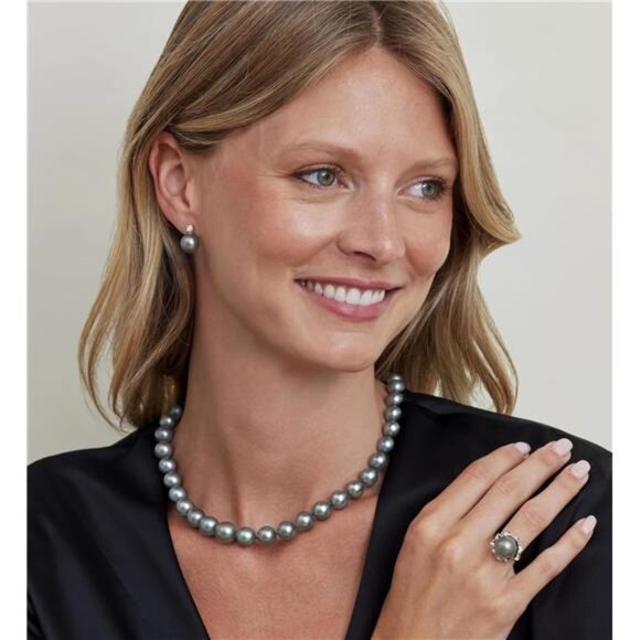 Platinum-Plated Silver Grey Pearl Drop Earrings – Square CZ Stud, Minimalist - Picture 5 of 6